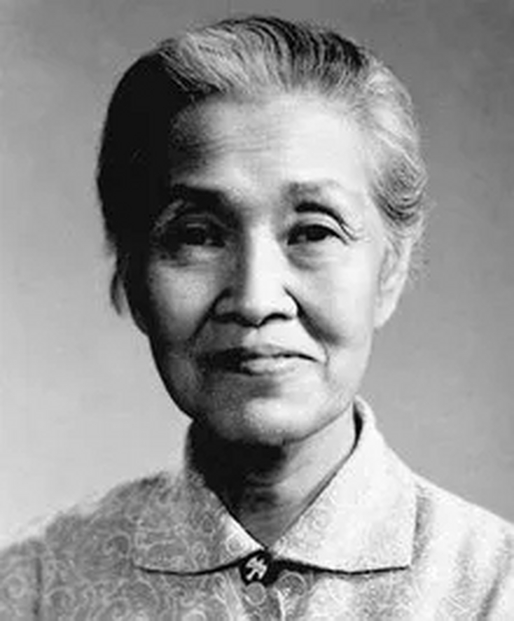 1949年,"万婴之母"林巧稚收到一封请帖,邀请她参加开国大典.