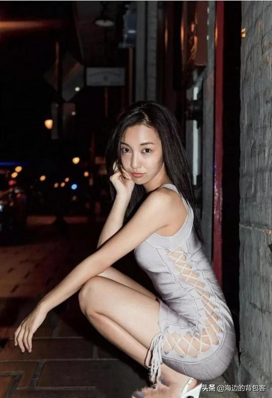 日本美女歌手,模特—板野友美,可清纯可性感,这样的她太吸引人