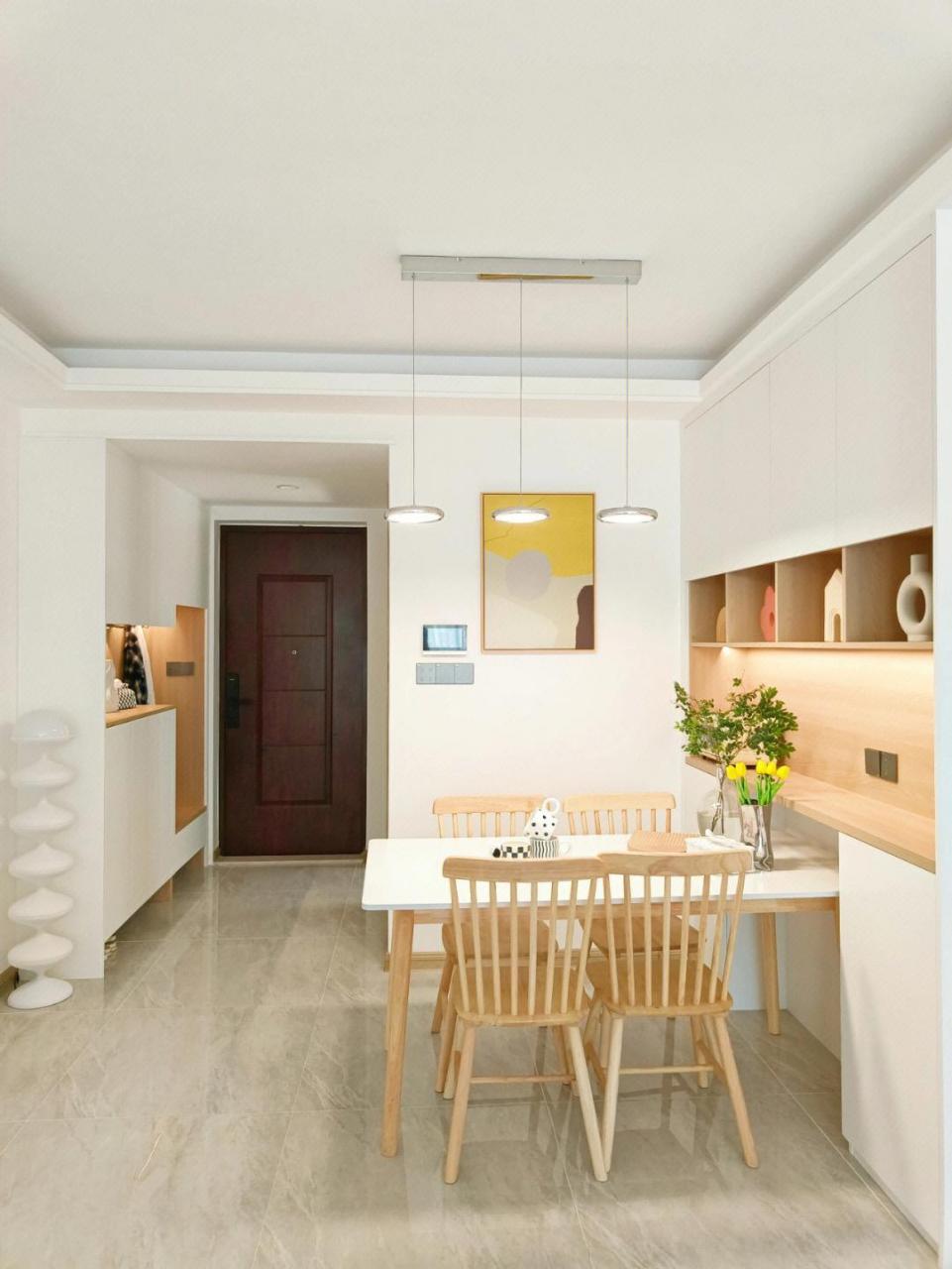 小户型餐厅这样设计,邻居都说好看又实用 最近我的小餐厅得到了很多小