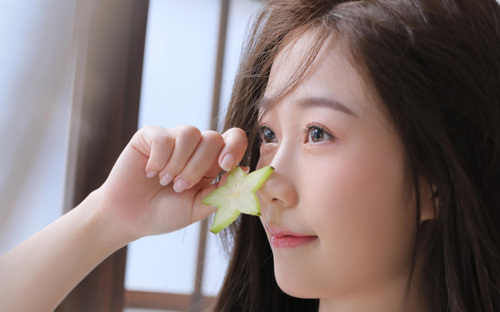 可实际上,多年如一日恩爱的情侣或夫妻,并不在少数,如果你研究过他们