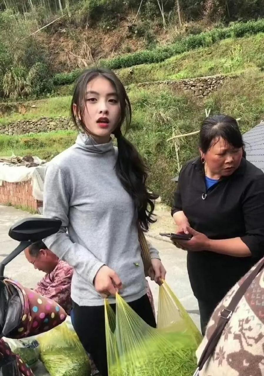 这才是乡村美女吗[赞同]