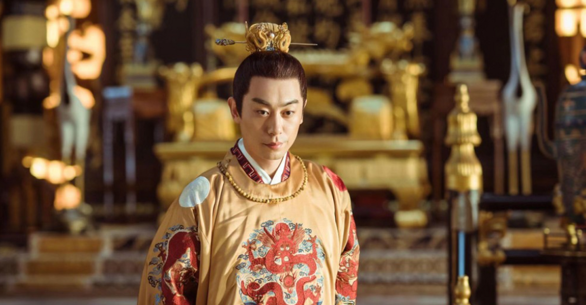 1426年,明宣宗朱瞻基命人抬来一个三百斤重的铜缸,接着又命人在铜缸