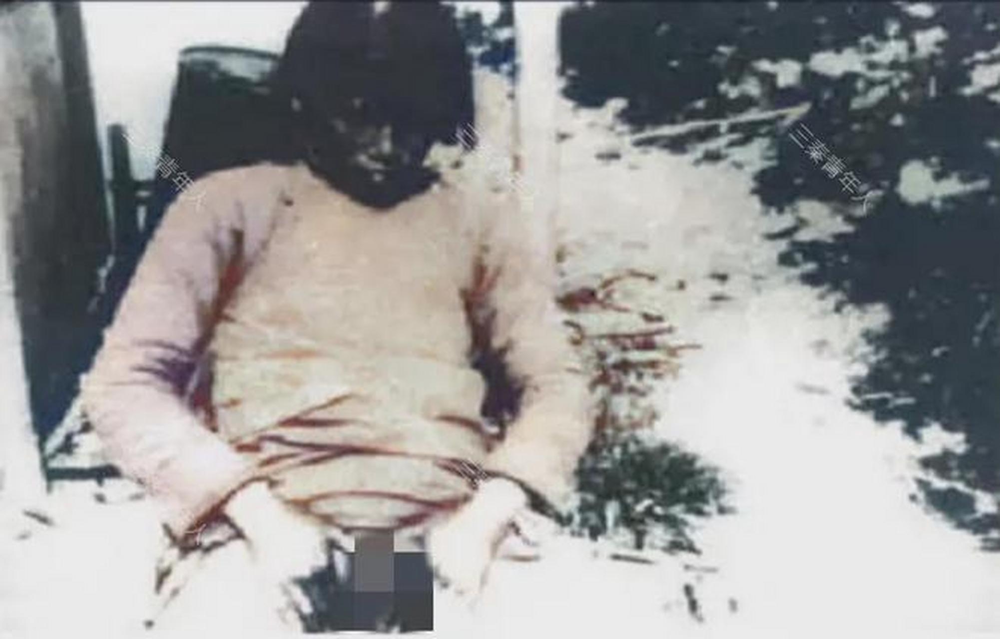 1937年南京大屠杀,被小鬼子侮辱的女孩 1937年,南京