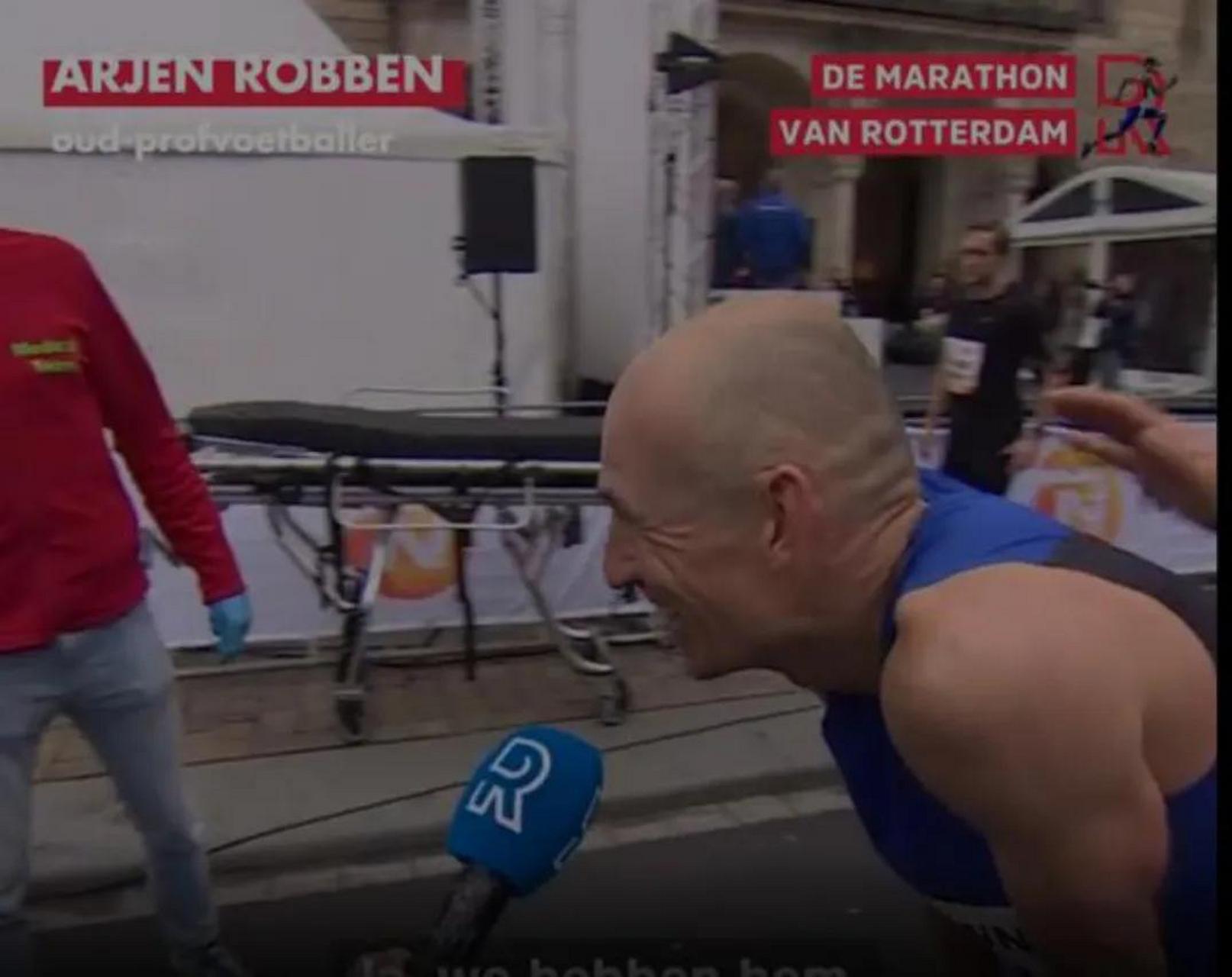 2021年7月退役后,罗本喜欢上了跑马.