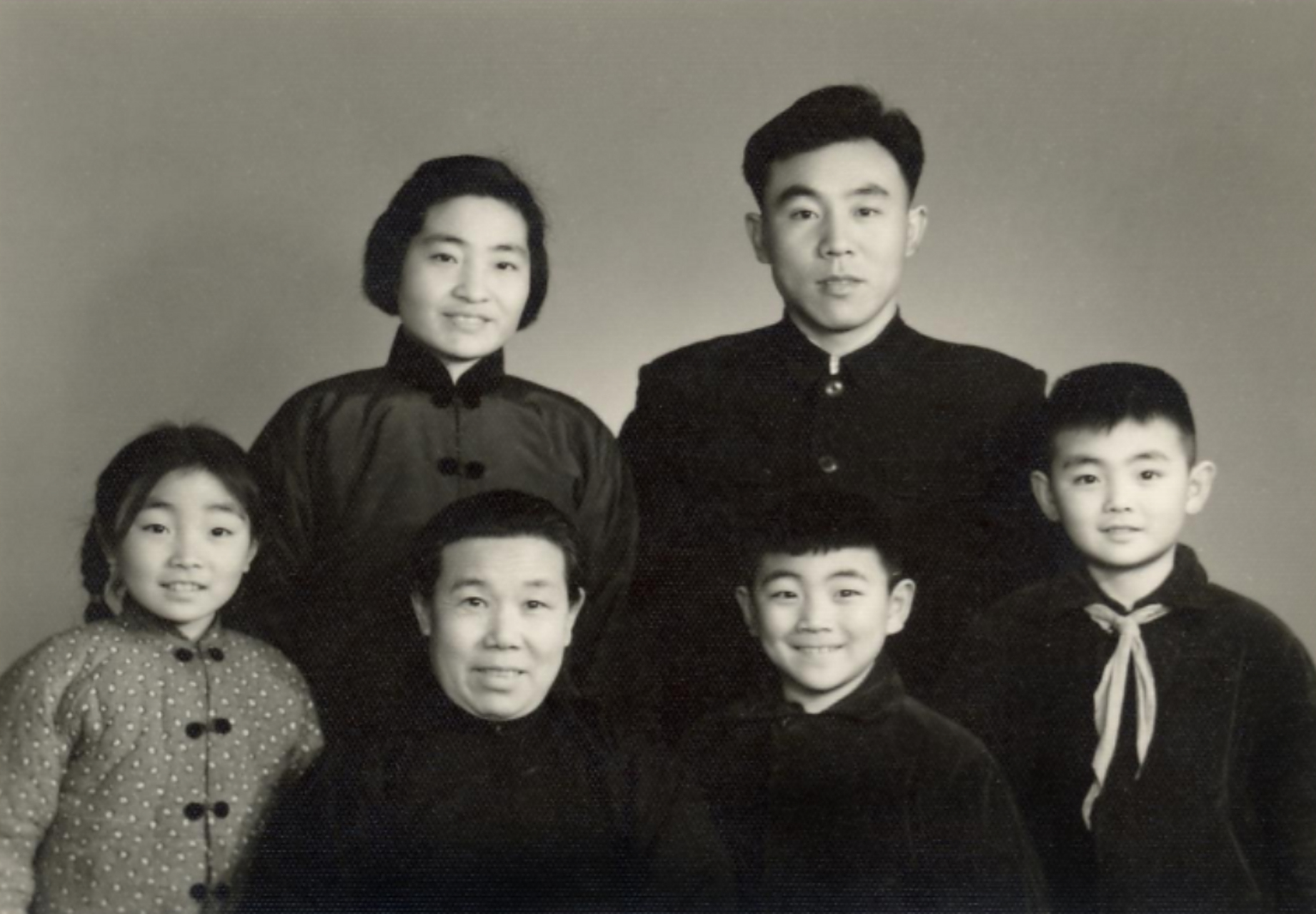 周宇驰是林豆豆的弟弟老虎手下的重要干将,是骨干成员.