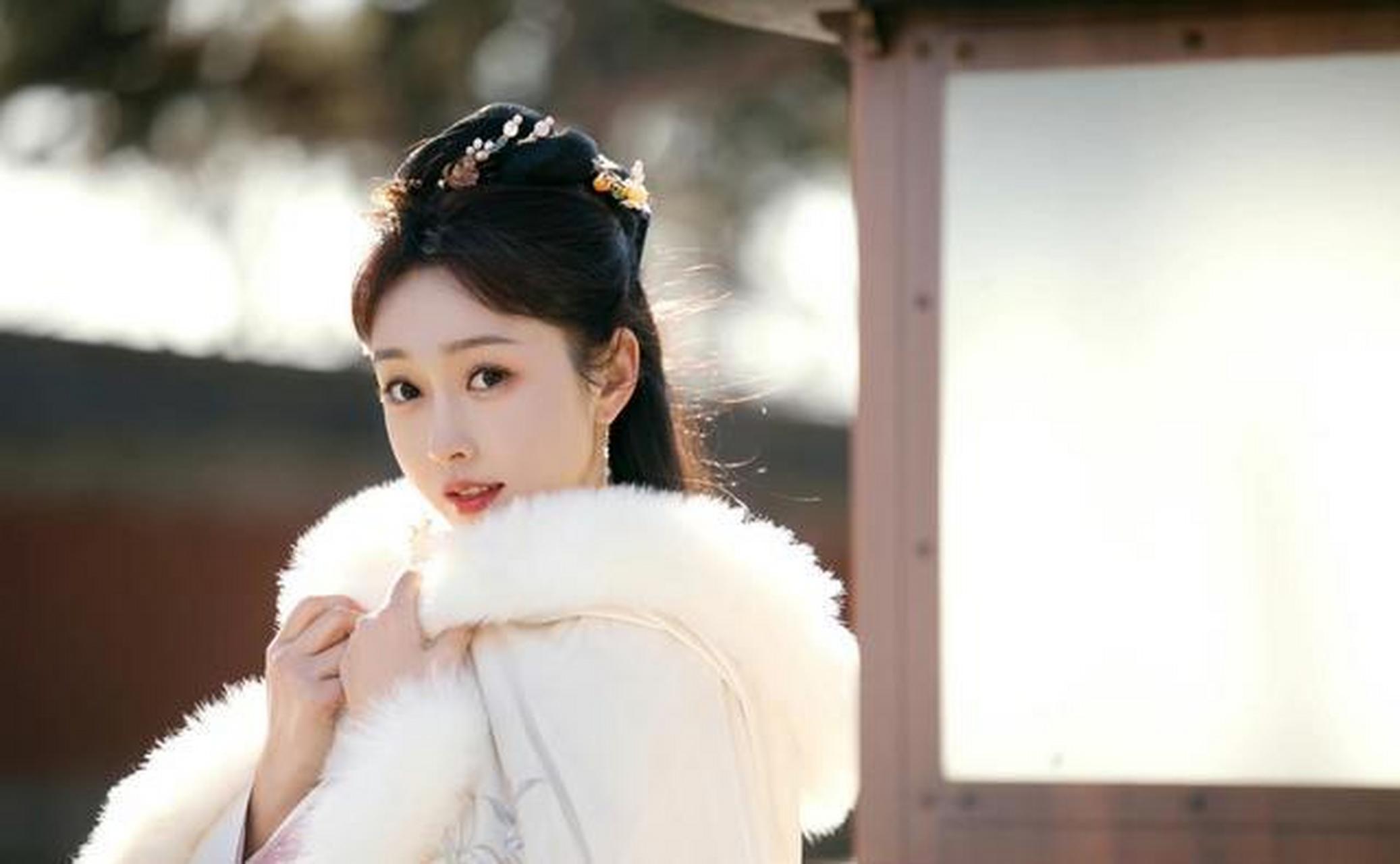宣璐穿汉服美出圈,温婉大气,网友:梦回《陈情令》师姐!