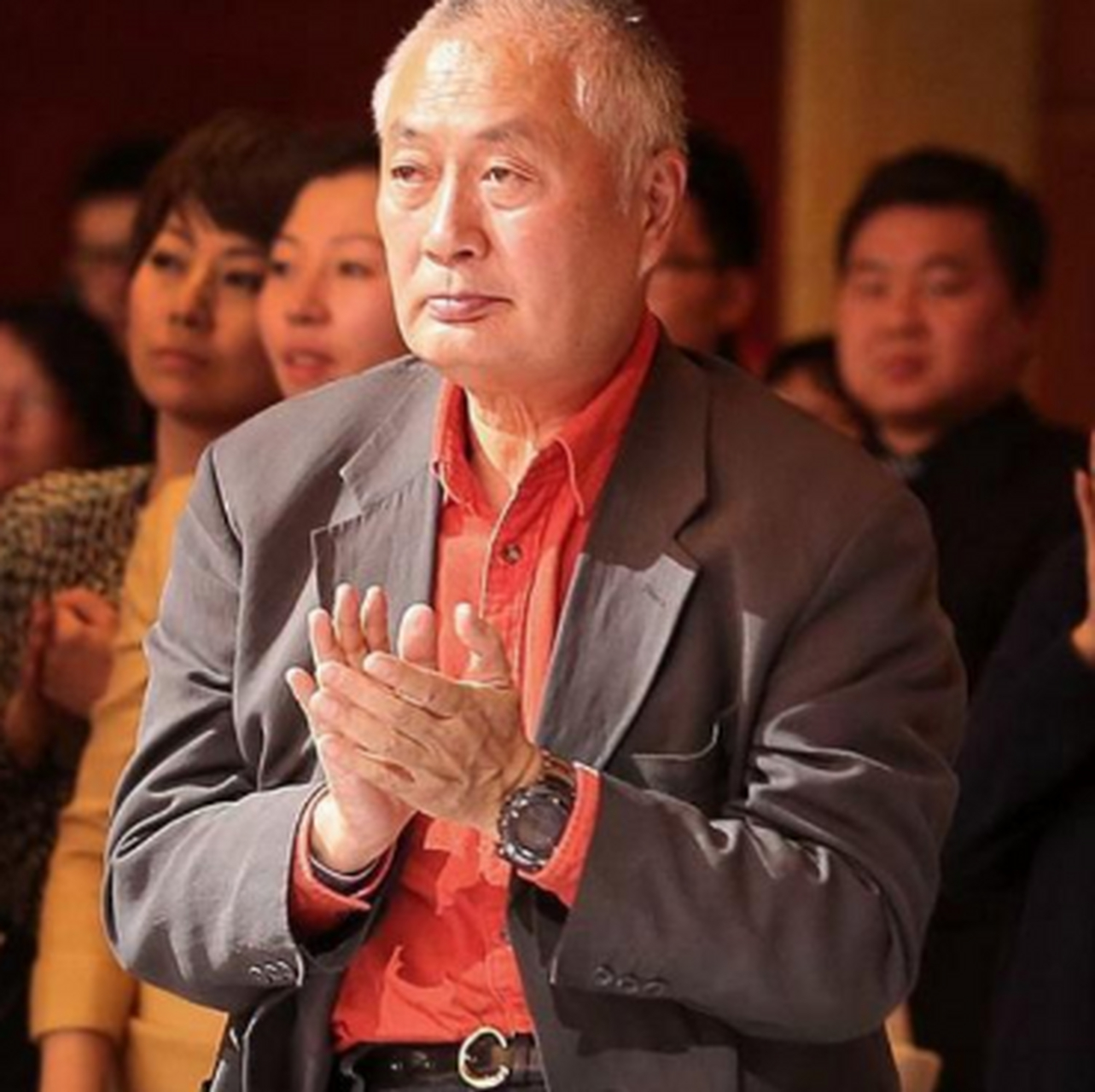 陈毅幼子陈小鲁:父亲去世娶粟裕之女,46岁从上校转业,投身商海 2018年