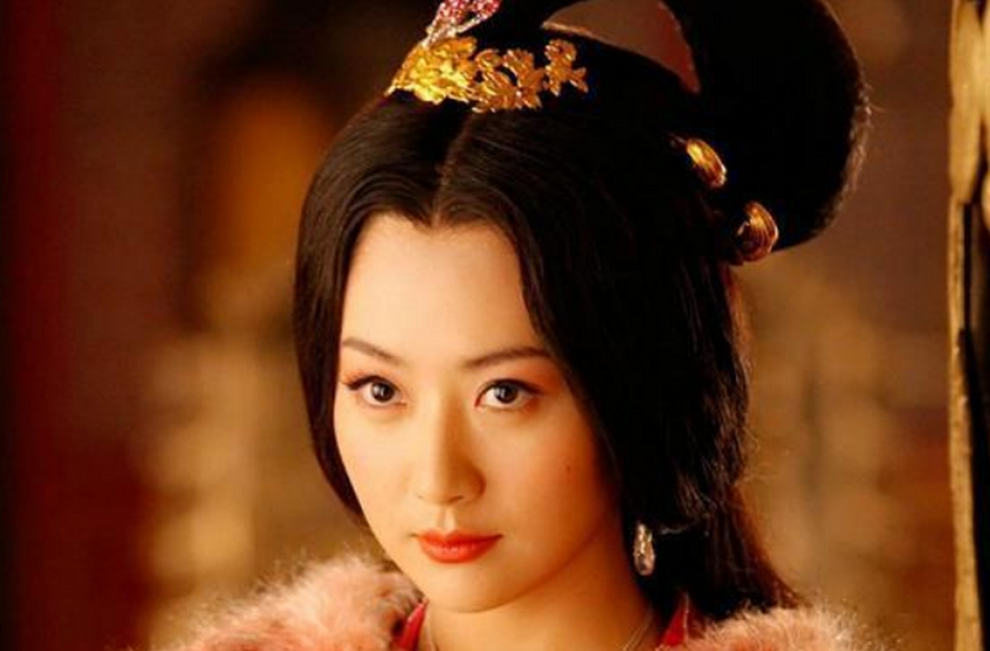 中国四大妖姬之褒姒,生卒年不详,姒是她的姓,褒国