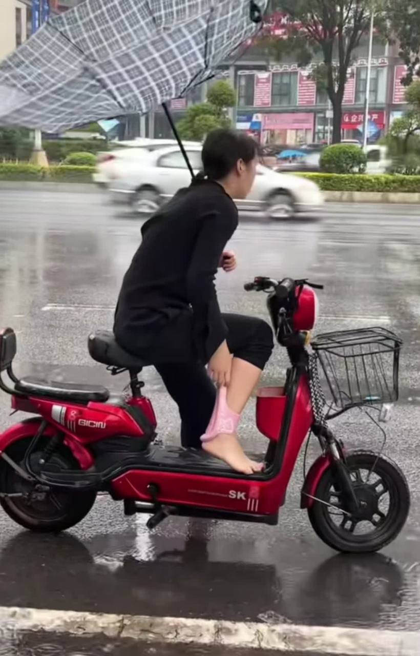 [大笑][大笑]#搞笑