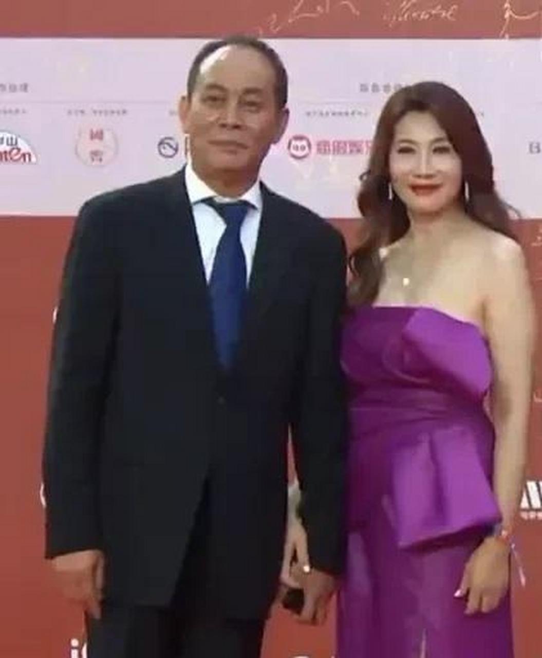 张光北老婆陈炜图片