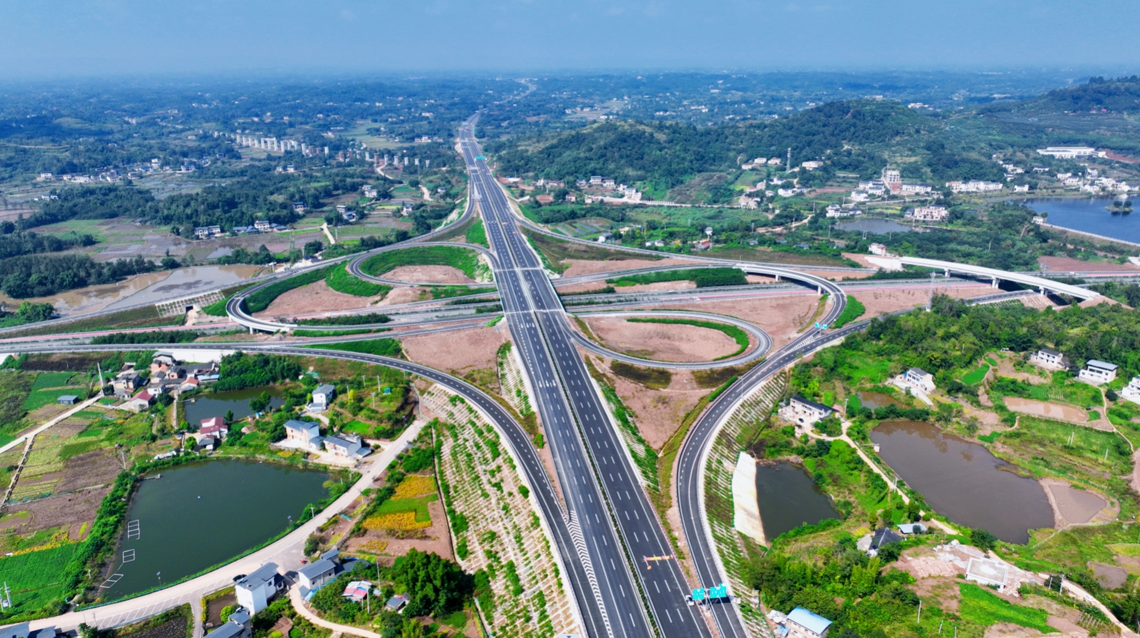 铜旬高速公路图片