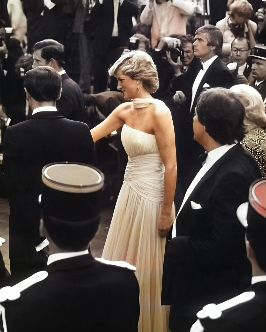 1987年,戴安娜参加了夏纳电影节!