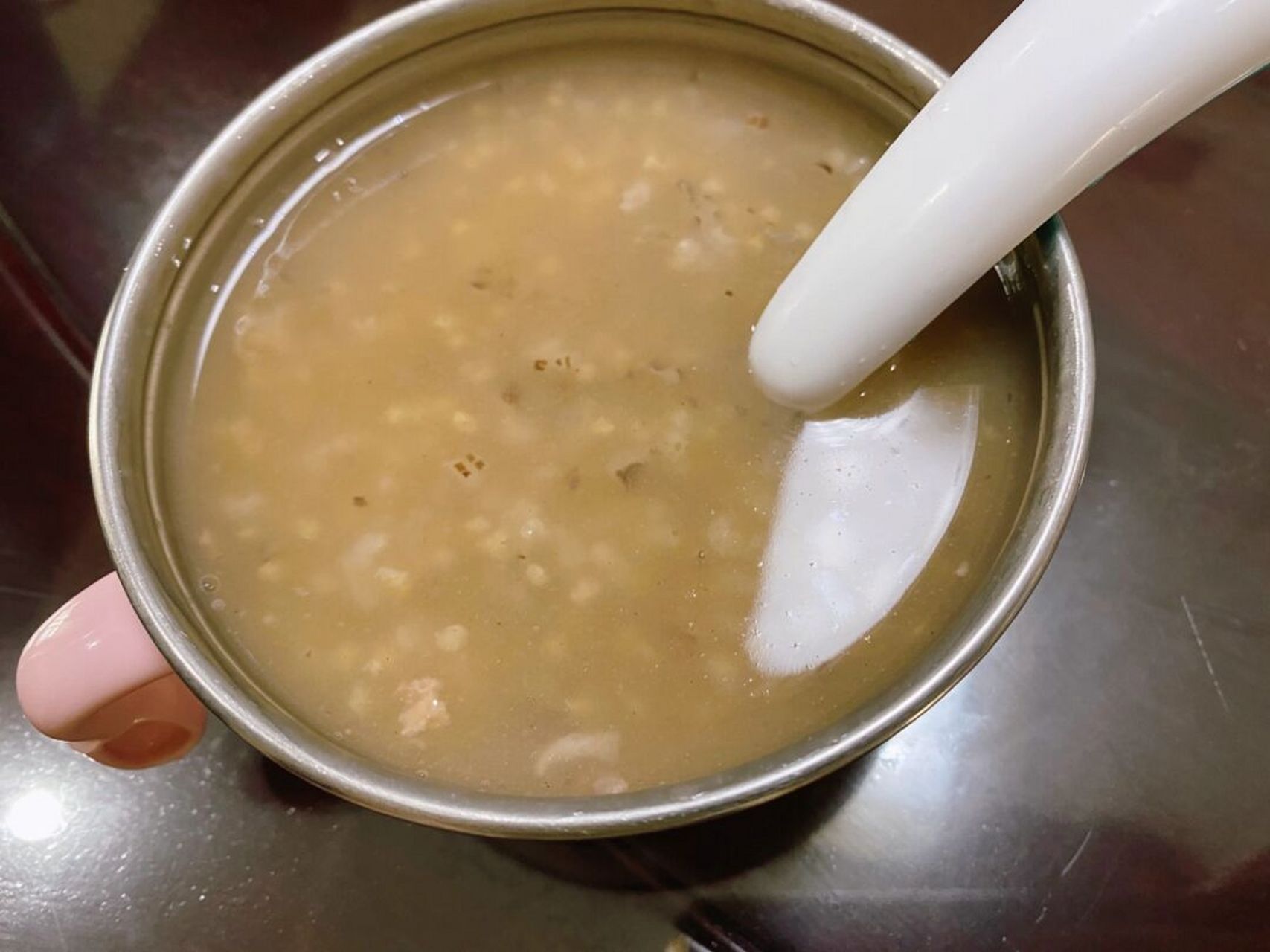 黑燕麦小米枸杞籼子粥 早餐籼子粥真的是标配呀.