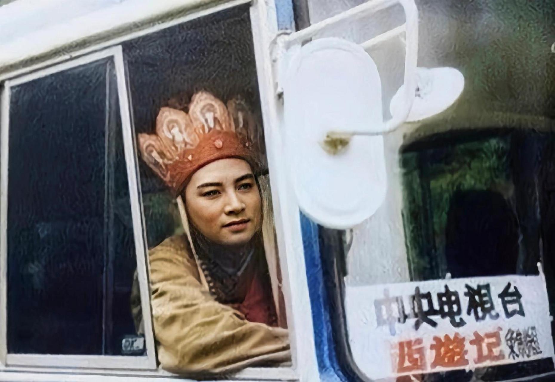唐僧真的坐过公交 许多人网上恶搞西游记,各种p图.