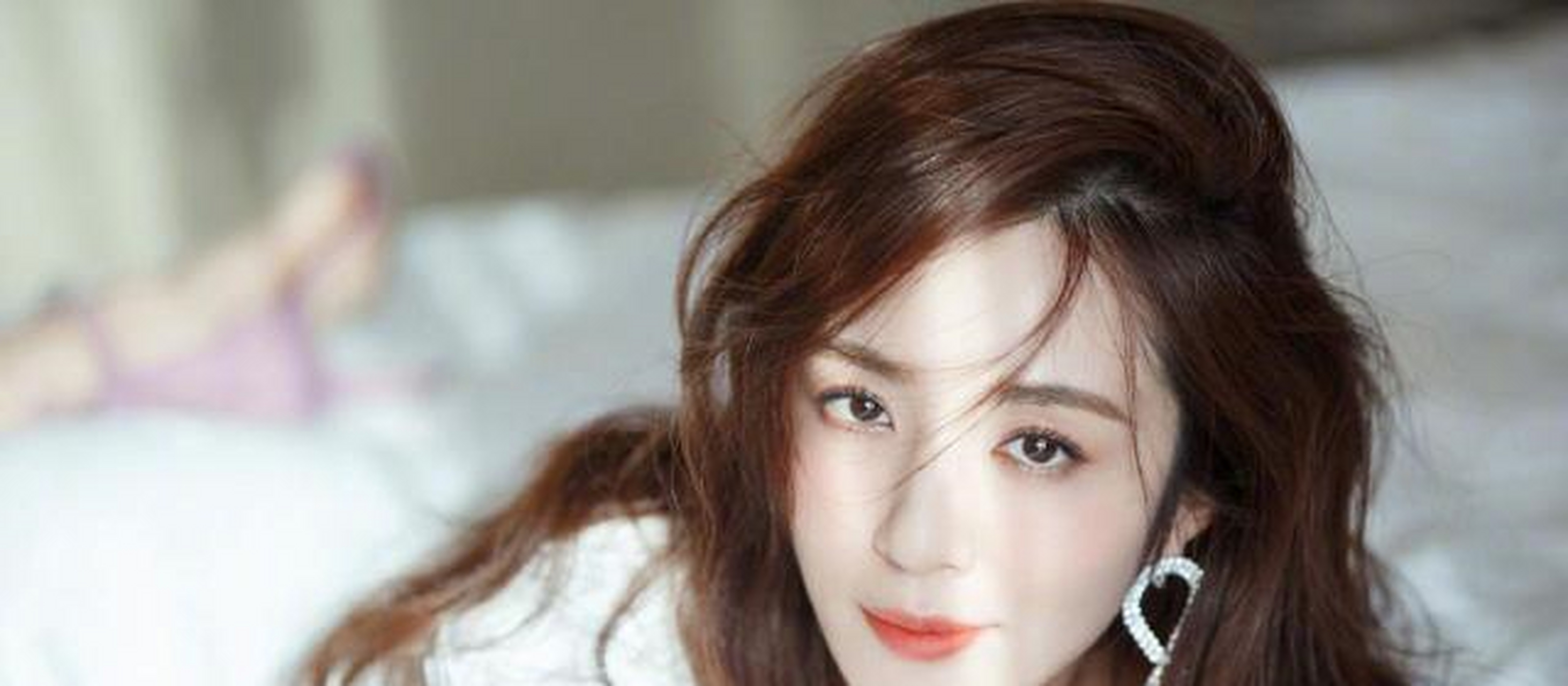 王晓晨,精致美貌的女演员,期待古装大剧