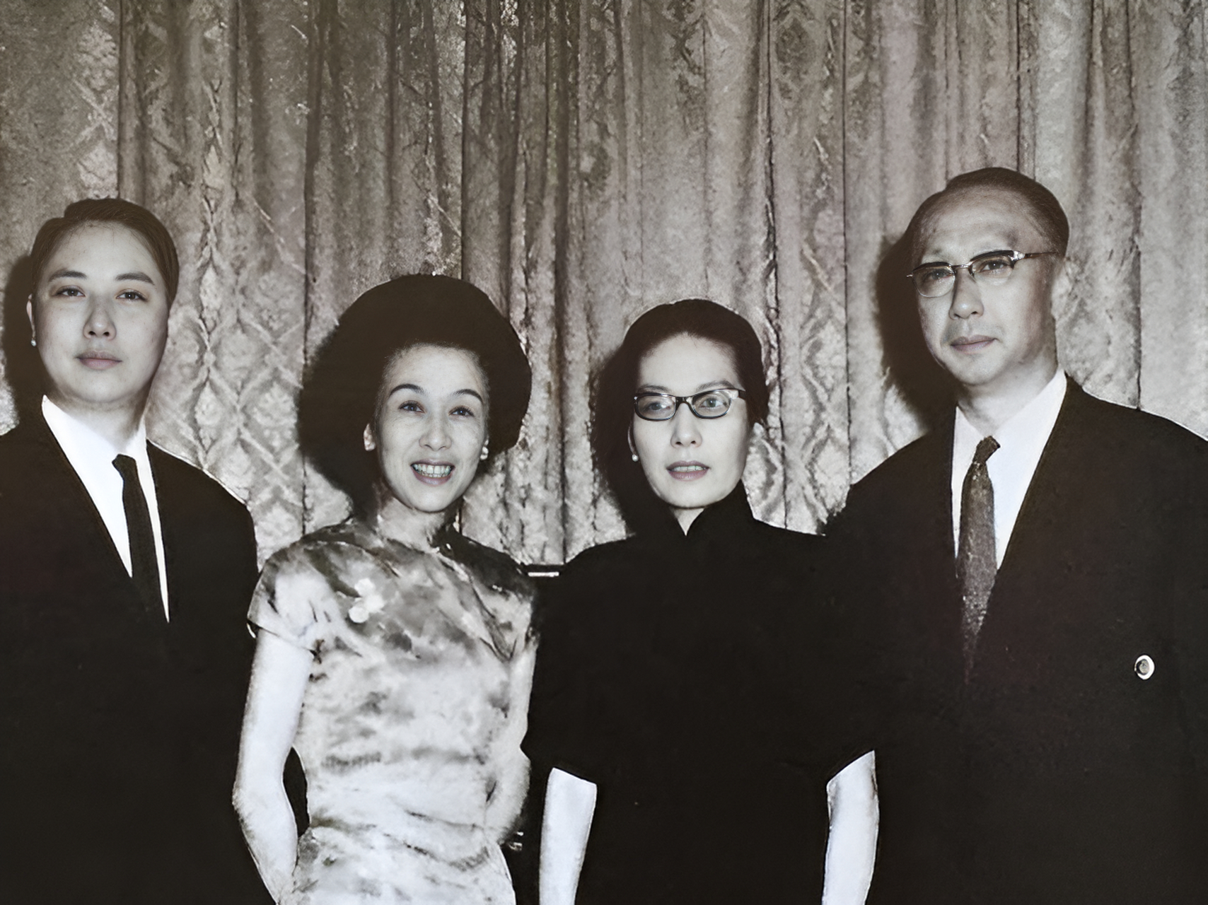 1937年,孟小冬去上海看她的闺蜜姚玉兰,她俩在晚上同睡一张床!