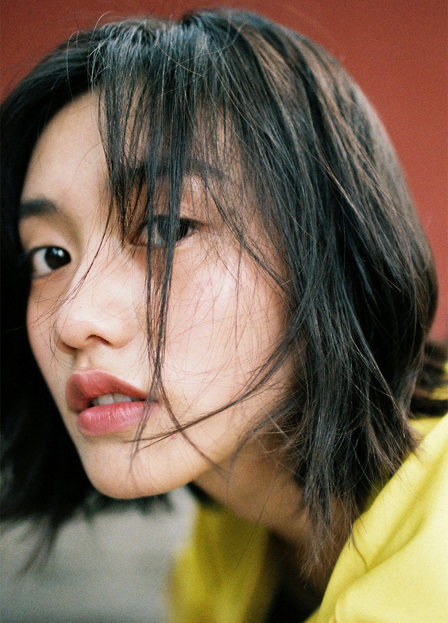 演员陆琦蔚曝光写真,演绎独有的文艺气质#性感美女