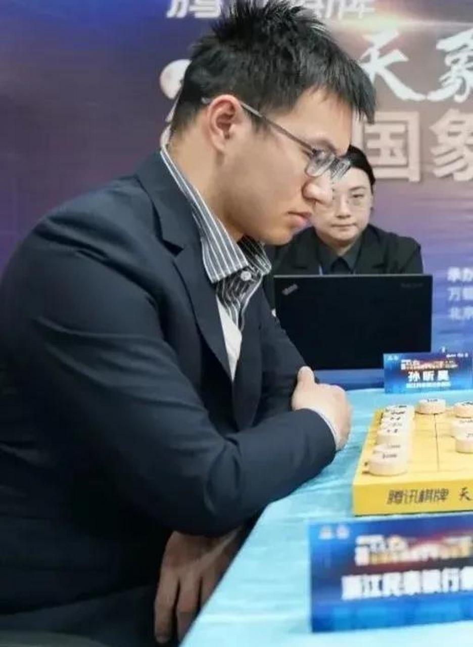 2023青年大师赛收官,第七轮男子孙昕昊夺冠,女子棋手王文君夺冠!