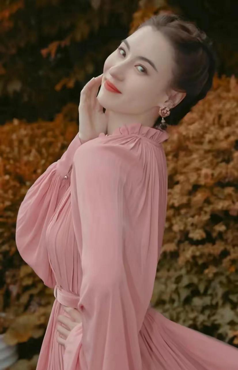 不老女神张柏芝,大气优雅