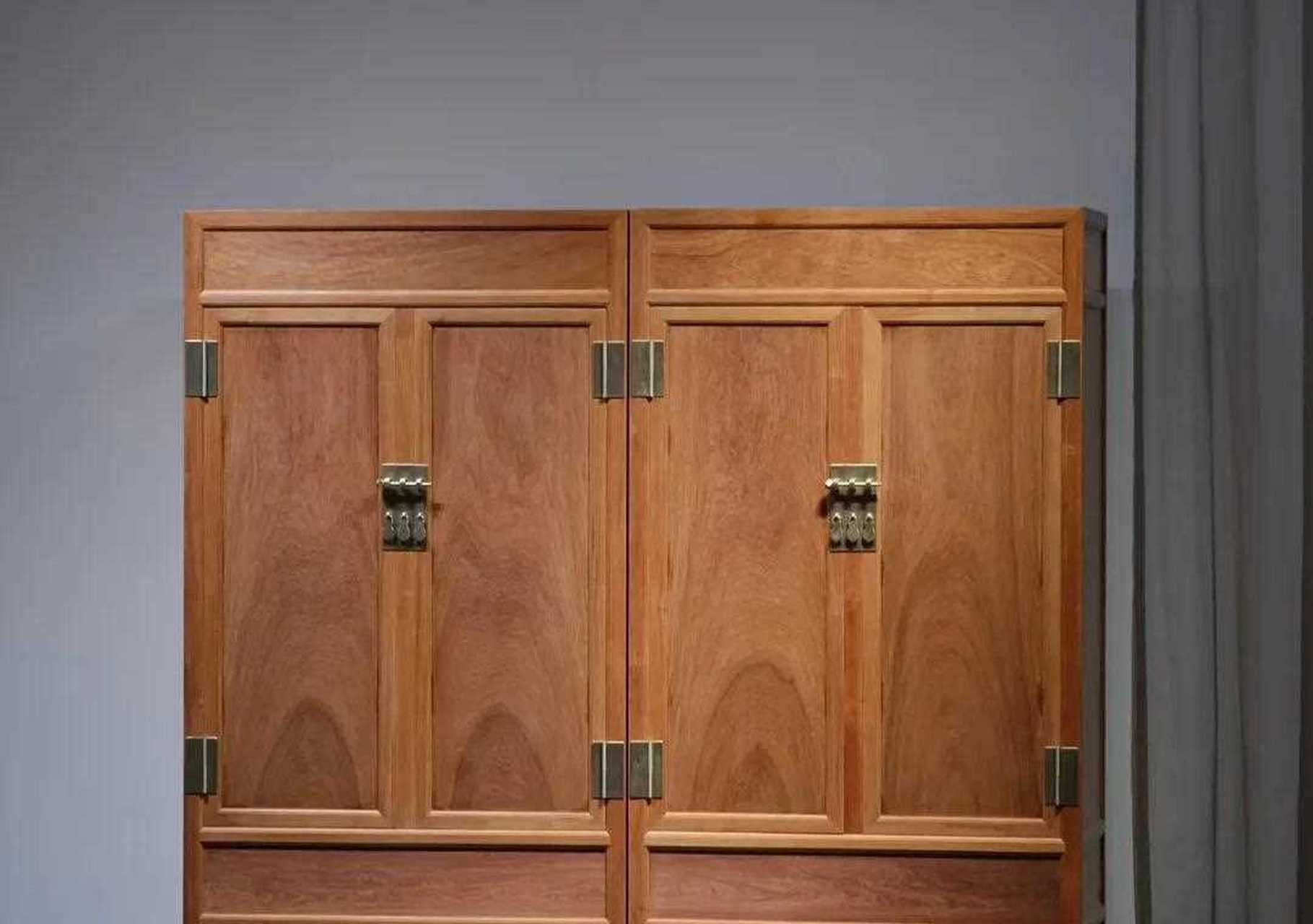 缅花(大果紫檀)·伍嘉恩方角衣柜[友军]  规格:单个105x62x186.