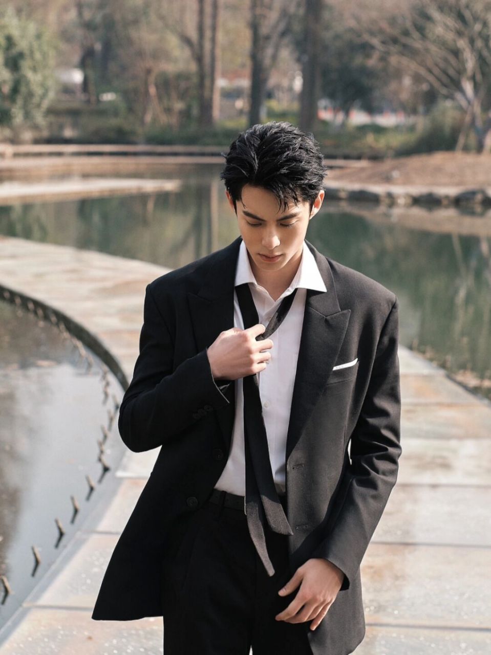 被王鹤棣带火了  今年其实是杭州丝绸博物馆建馆30周年 之前馆长03