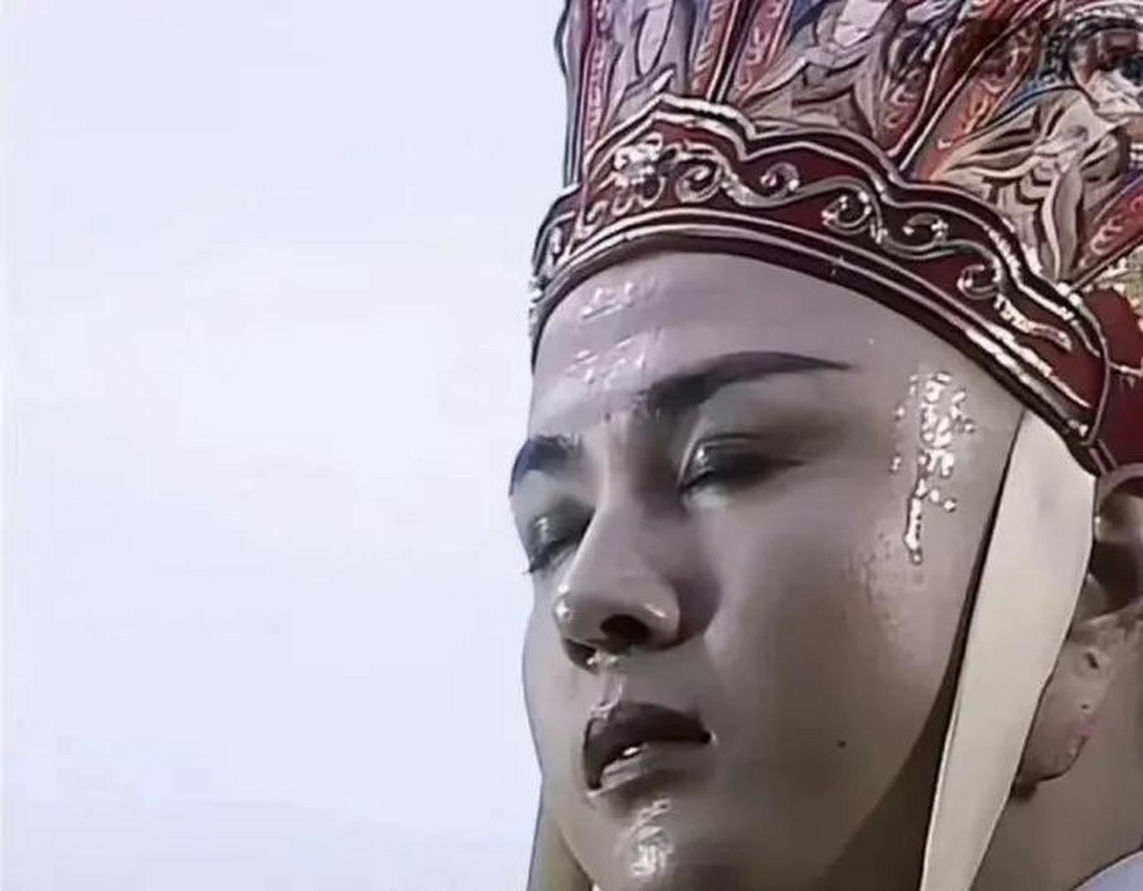 网友考古《西游记》,原来远景唐僧打坐是个假人. #趣图搞笑