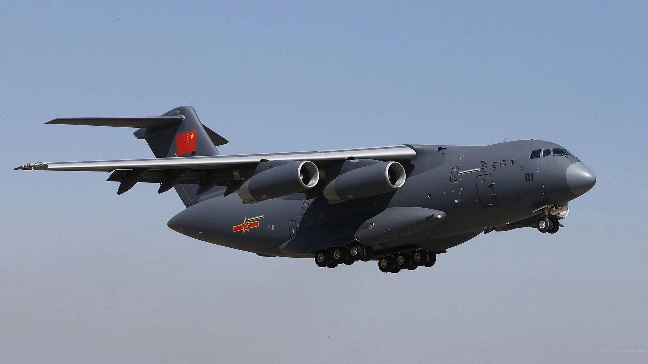 空中巨无霸:"鲲鹏"运-20,中国自主研制的大型多用途运输机.美图分享.