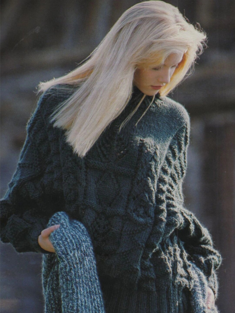 90年代旧杂志里的毛衣穿搭  复古风格的毛衣穿搭让人感到温暖,同时也