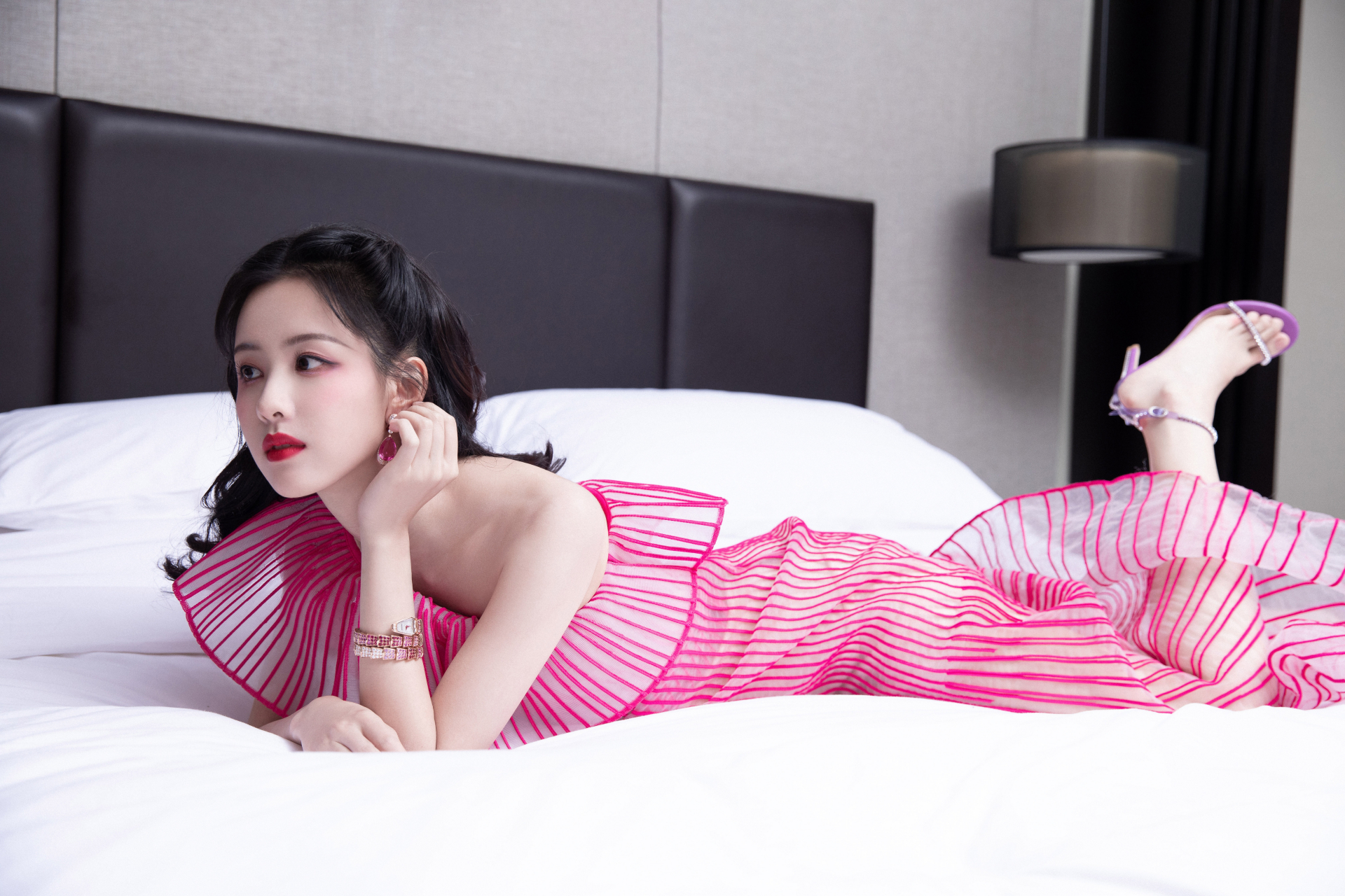 陈都灵#气质美女# #性感美女# #优质作者榜