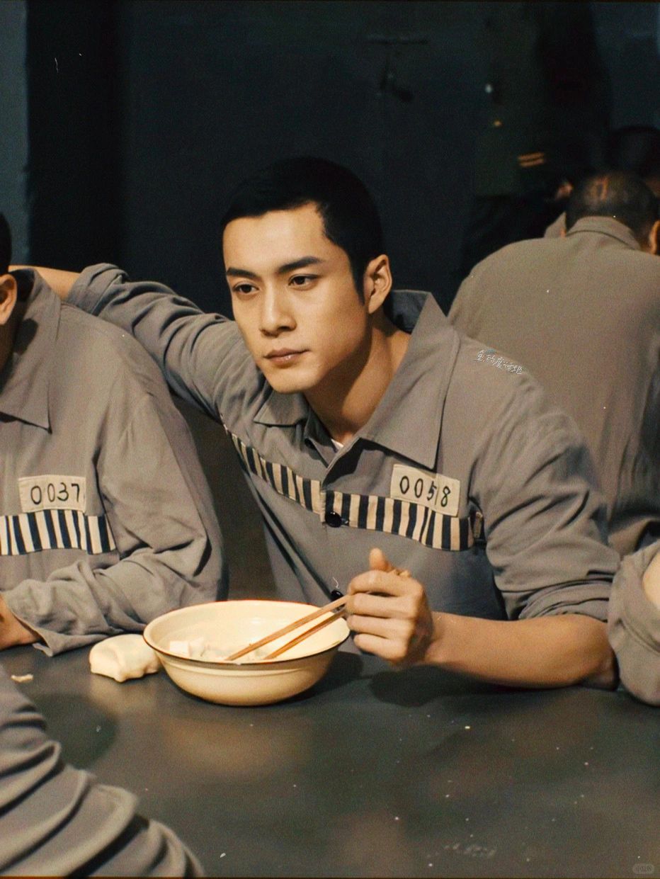 优酷《似火流年》,且看且珍惜,让我们一起欣赏韩东君的精彩表演吧!