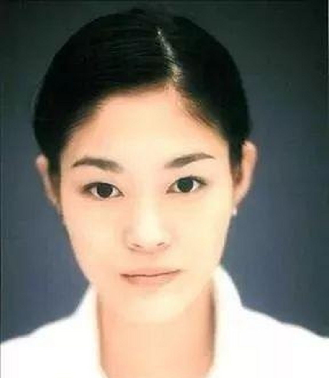 但赵文虞最后面拒绝了,没有答应,这也让李尹馨很是伤心和痛苦,也明白