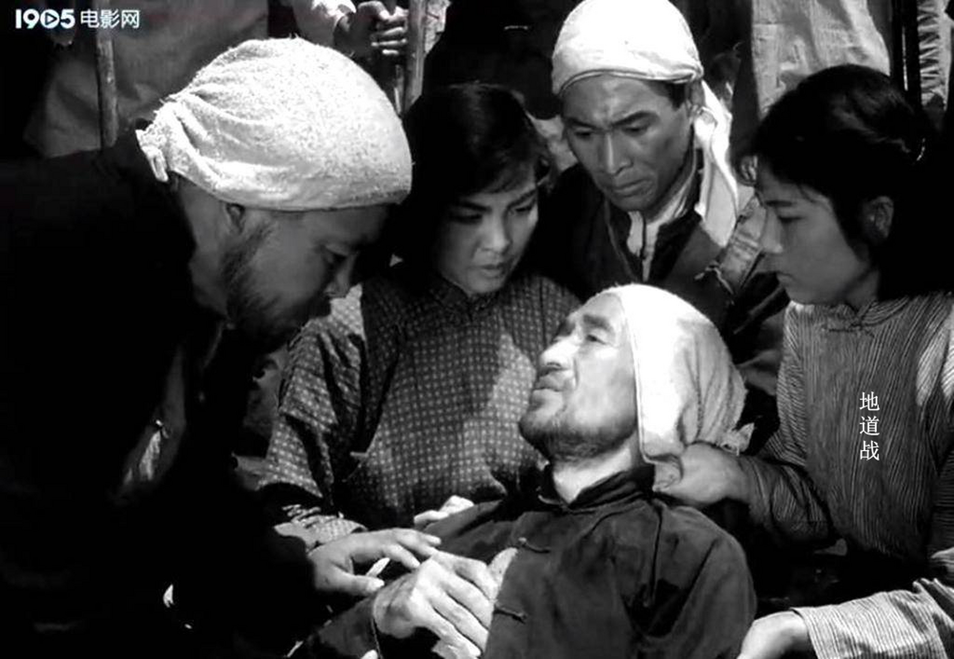 说起老电影《地道战》,许多老同志都如数家珍,电影故事,演员表演,著名