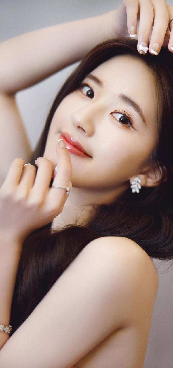 95后美女明星赵露思高清壁纸写真,豆蔻华年,如花似玉 95后美女明星