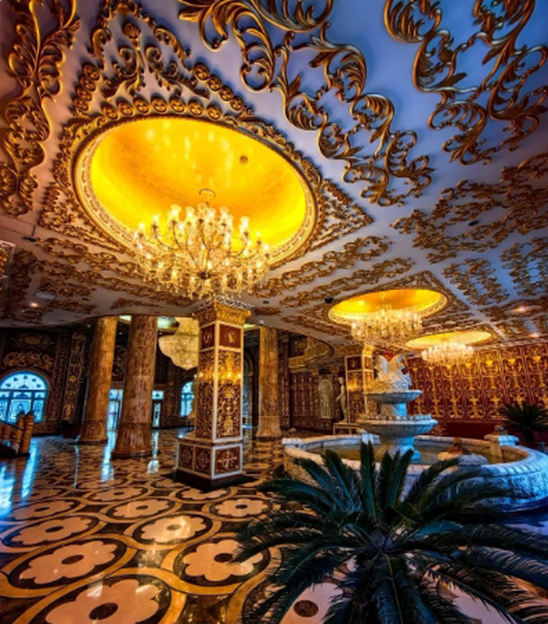 哈药集团制药六厂办公楼大厅[滑稽]