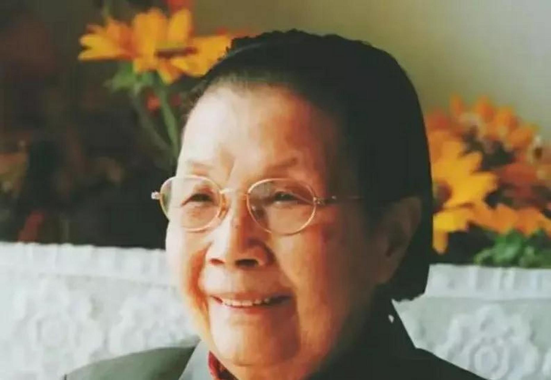 这是张闻天的夫人刘英