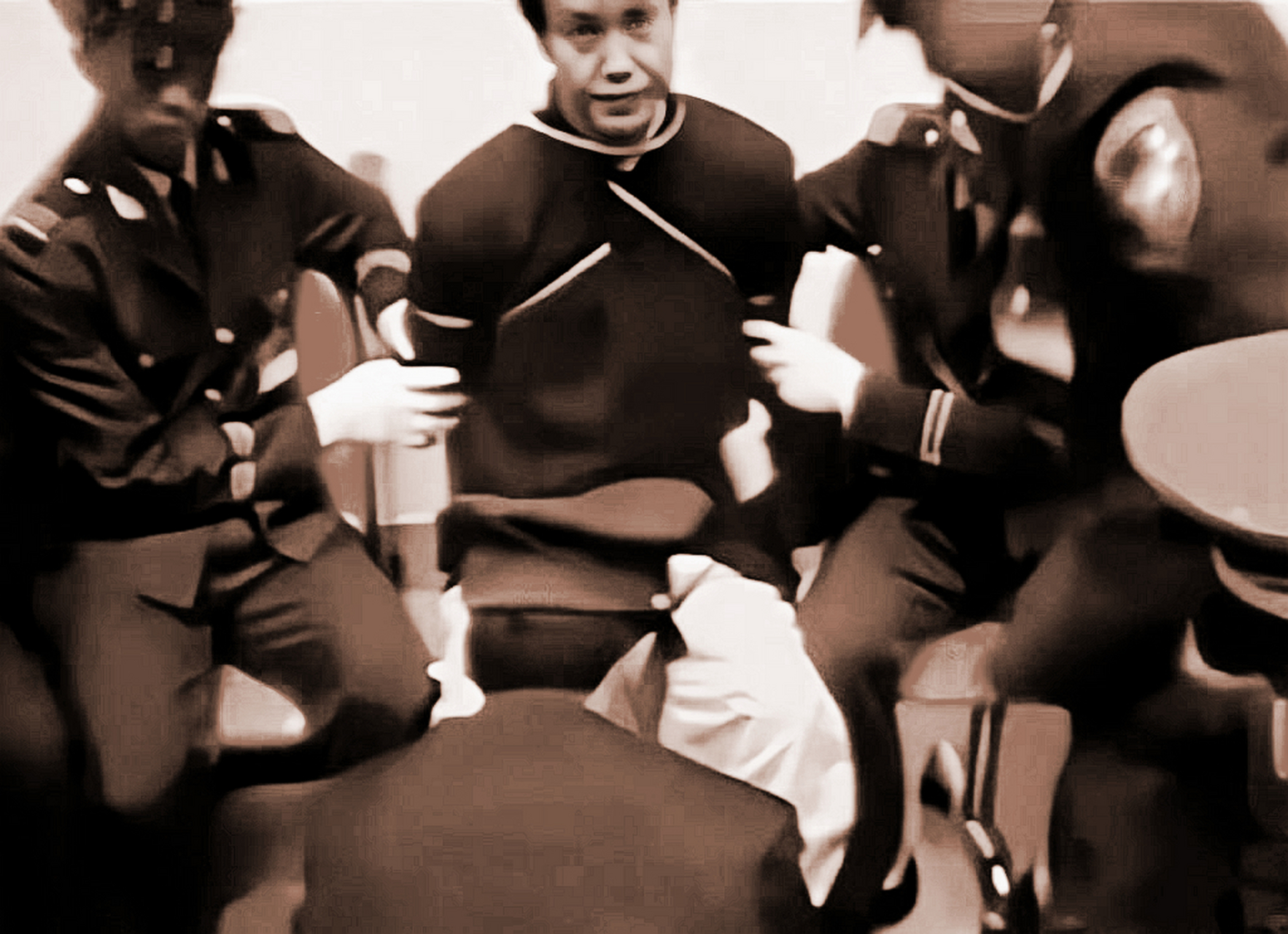 经审查后,将押往广州番禺刑场.