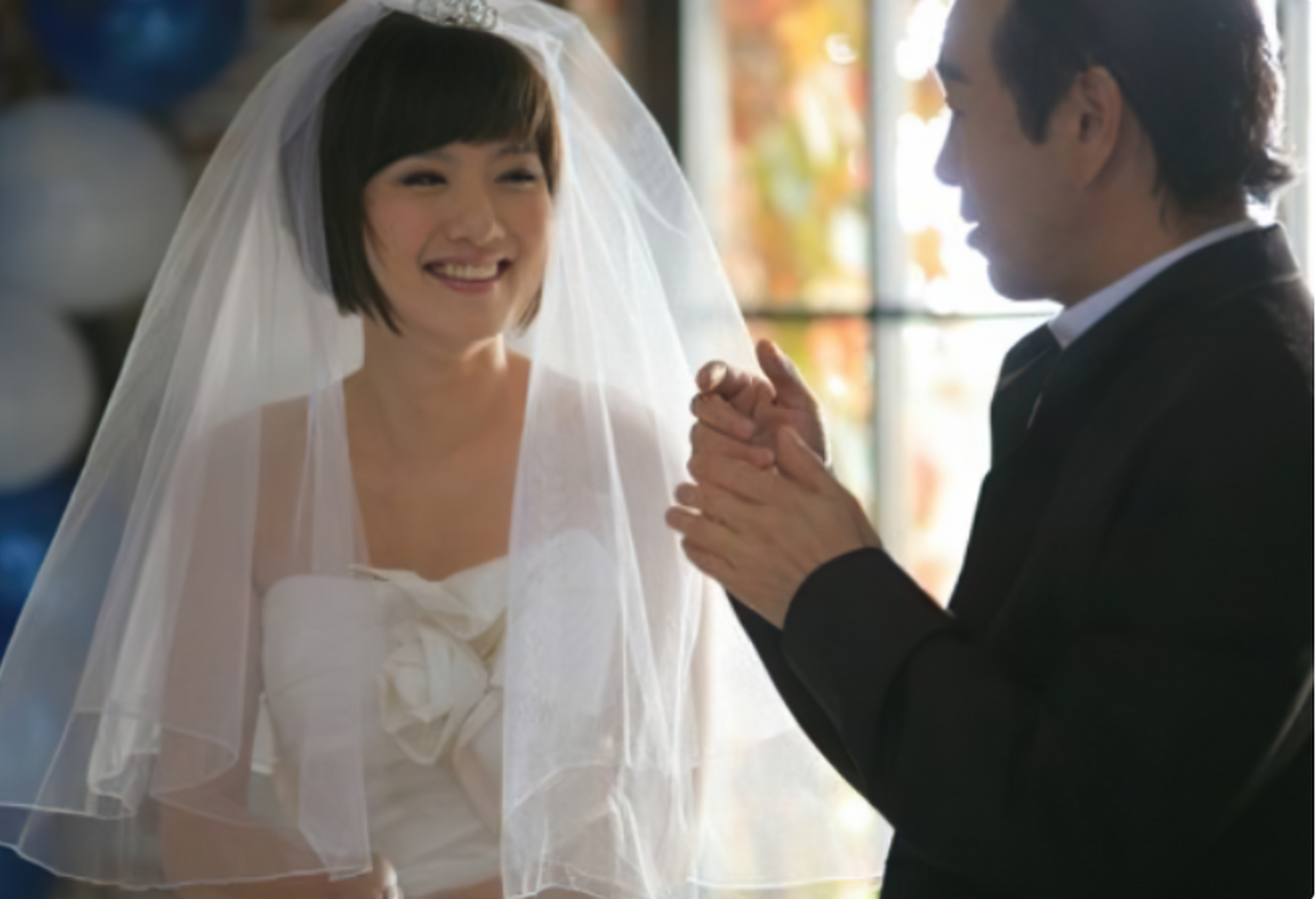 "玻璃美人"蒋小涵:嫁圈外老公,36岁大龄生子,爱情事业双丰收 娱乐圈有