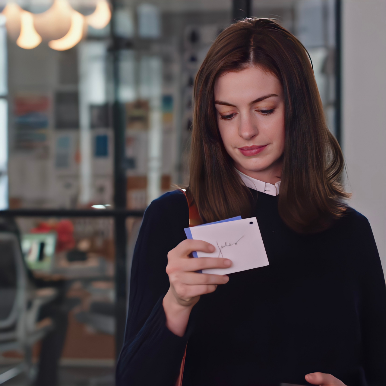 宫廷风安妮海瑟薇头像