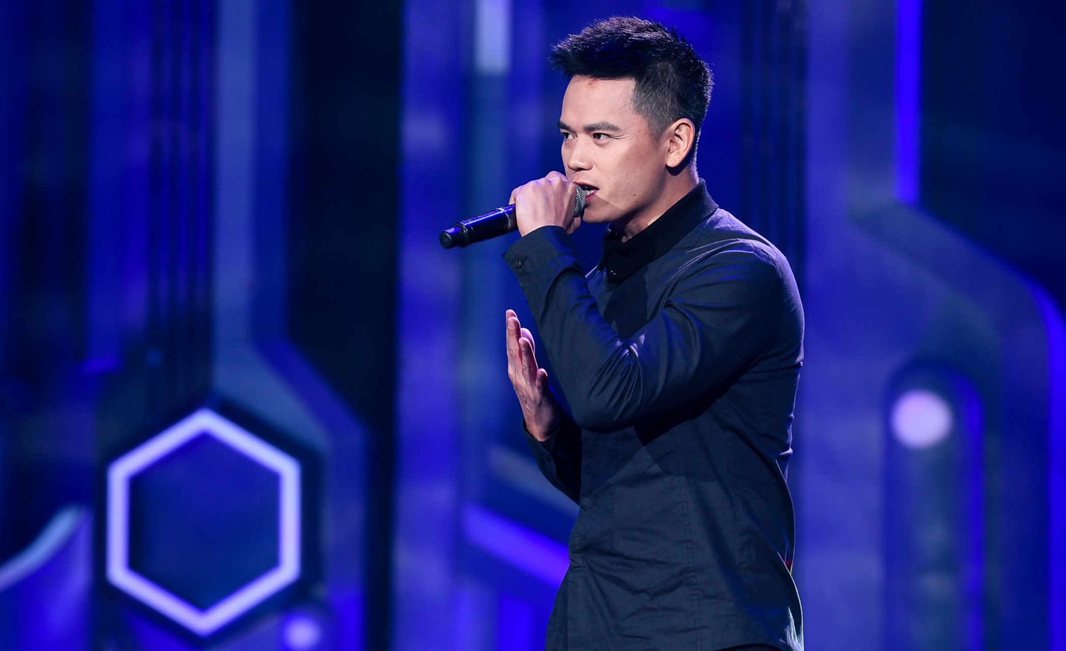 好声音亚军张恒远去世#  看到讣告,我才确认好声音张恒远去世的舷息