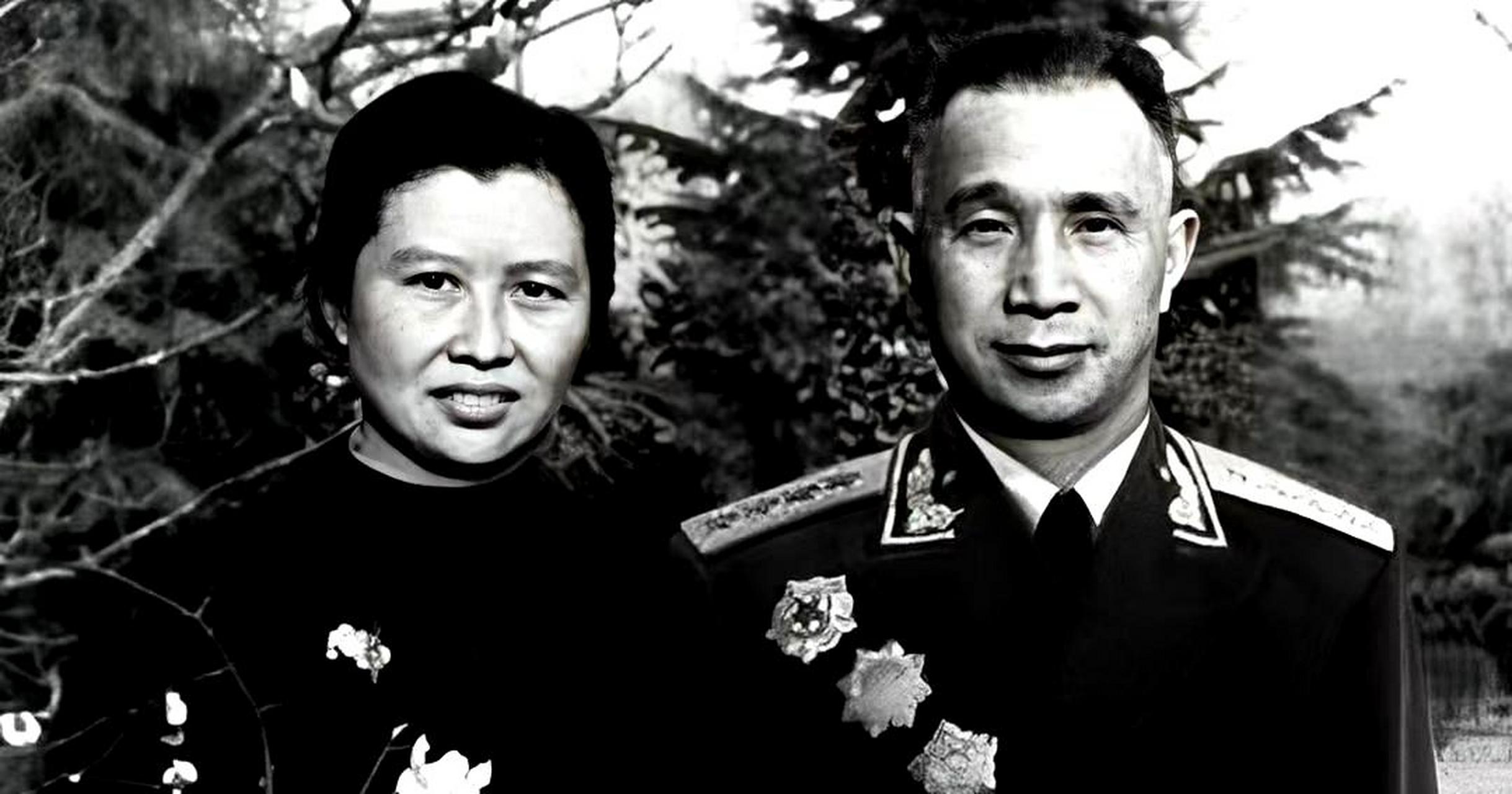 粟裕大将,刚毅果敢,是众将之首.