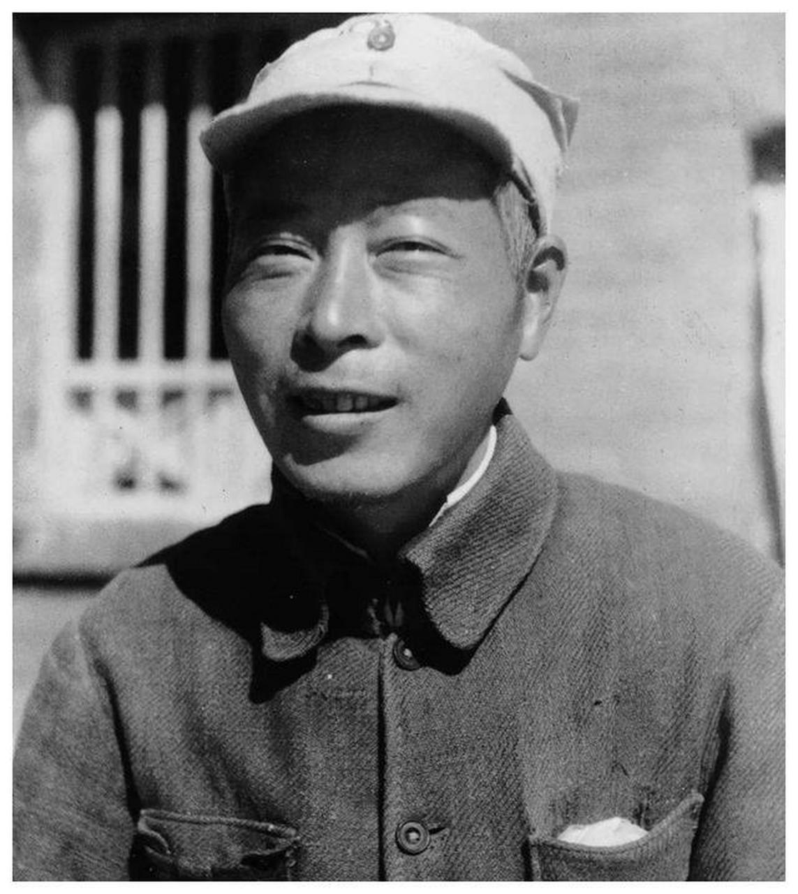 1925年,五卅惨案发生后,还在法国留学的李大章等一众学生举行了抗议