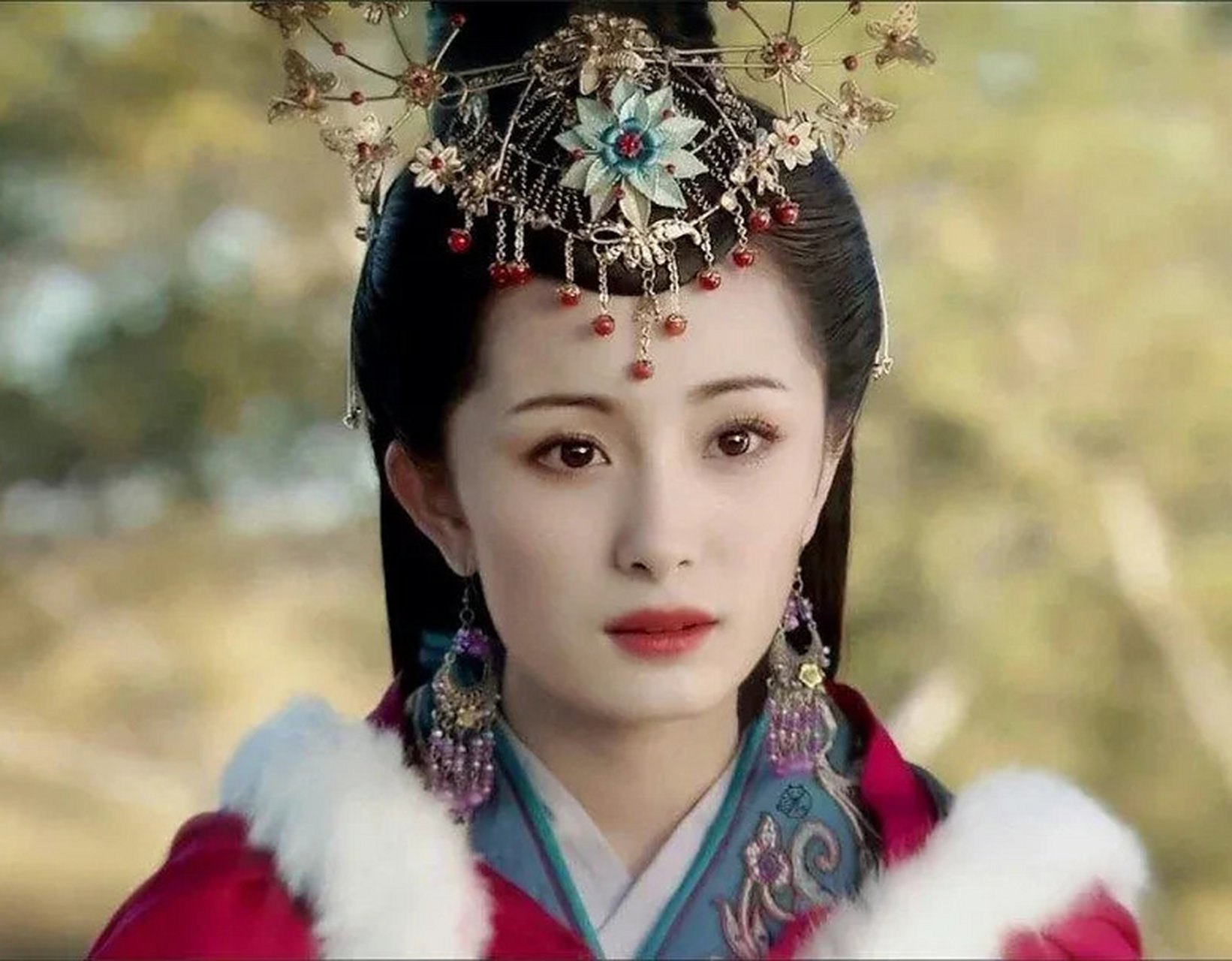 公元596年,突厥四可汗之一的突利可汗遣使向隋文帝杨坚求亲.