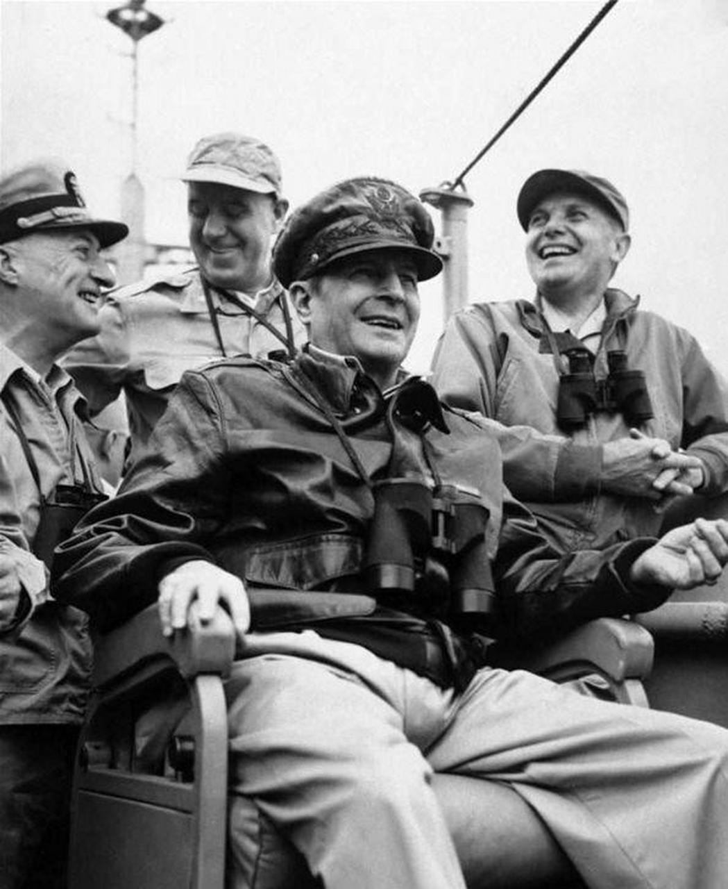 李奇微评价麦克阿瑟仁川登陆的故事  麦克阿瑟指挥仁川登陆大获全胜