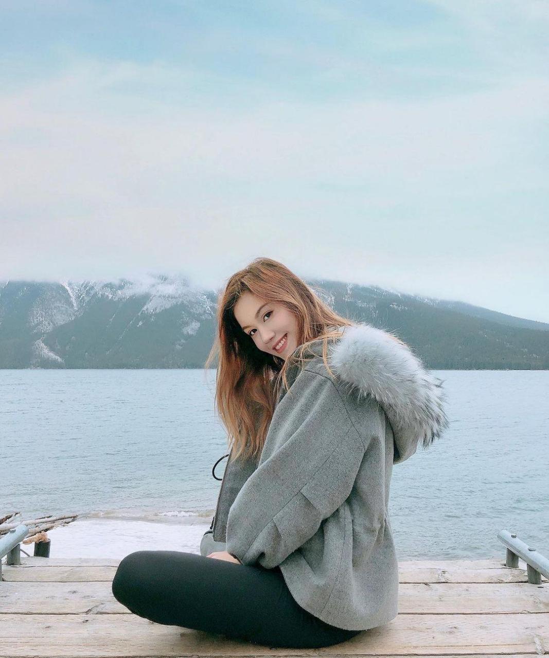 2021年香港小姐冠军宋宛颖的生活照,  颜值还是很出众