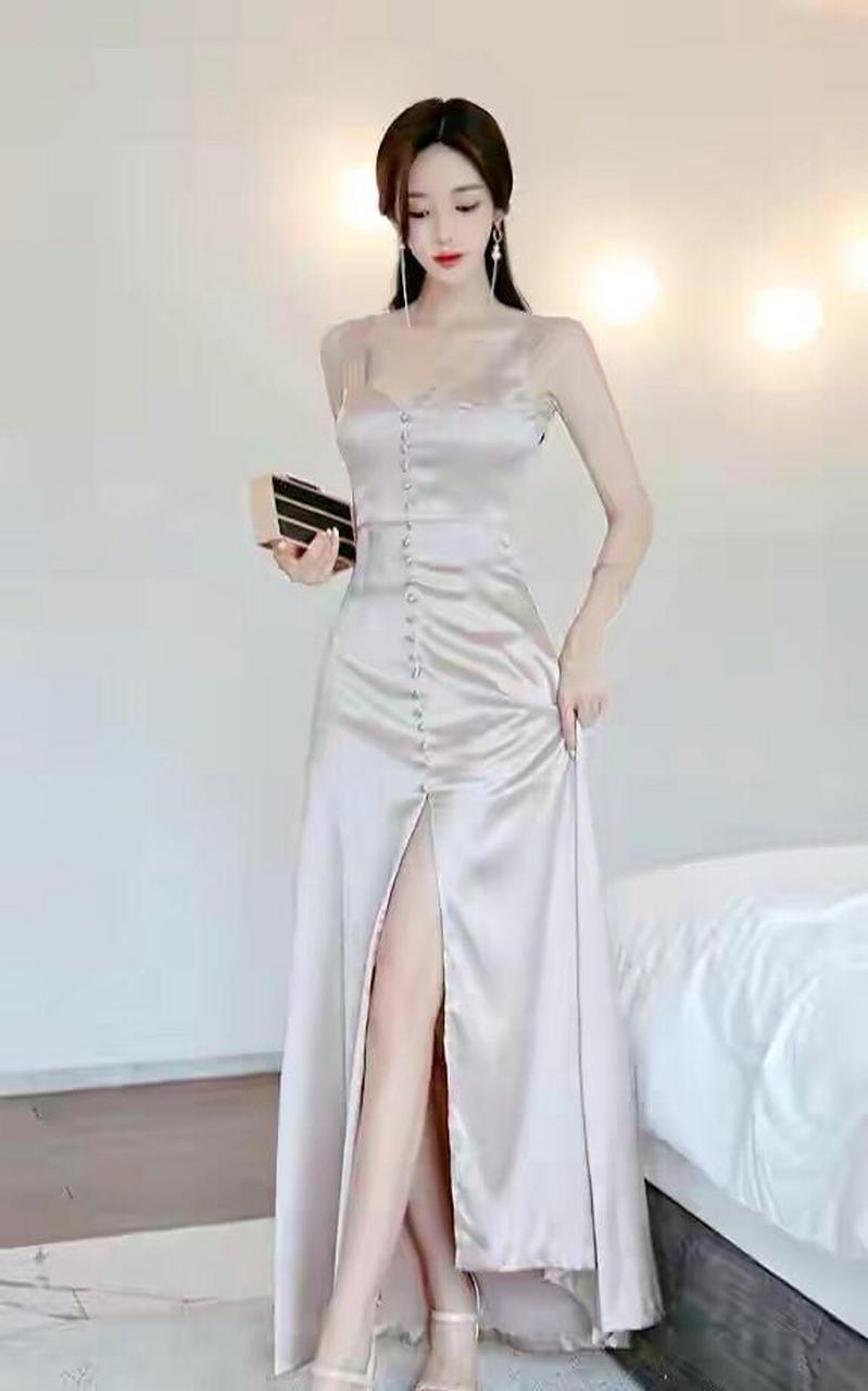 韩国美女孙允珠宴会晚礼服写真!