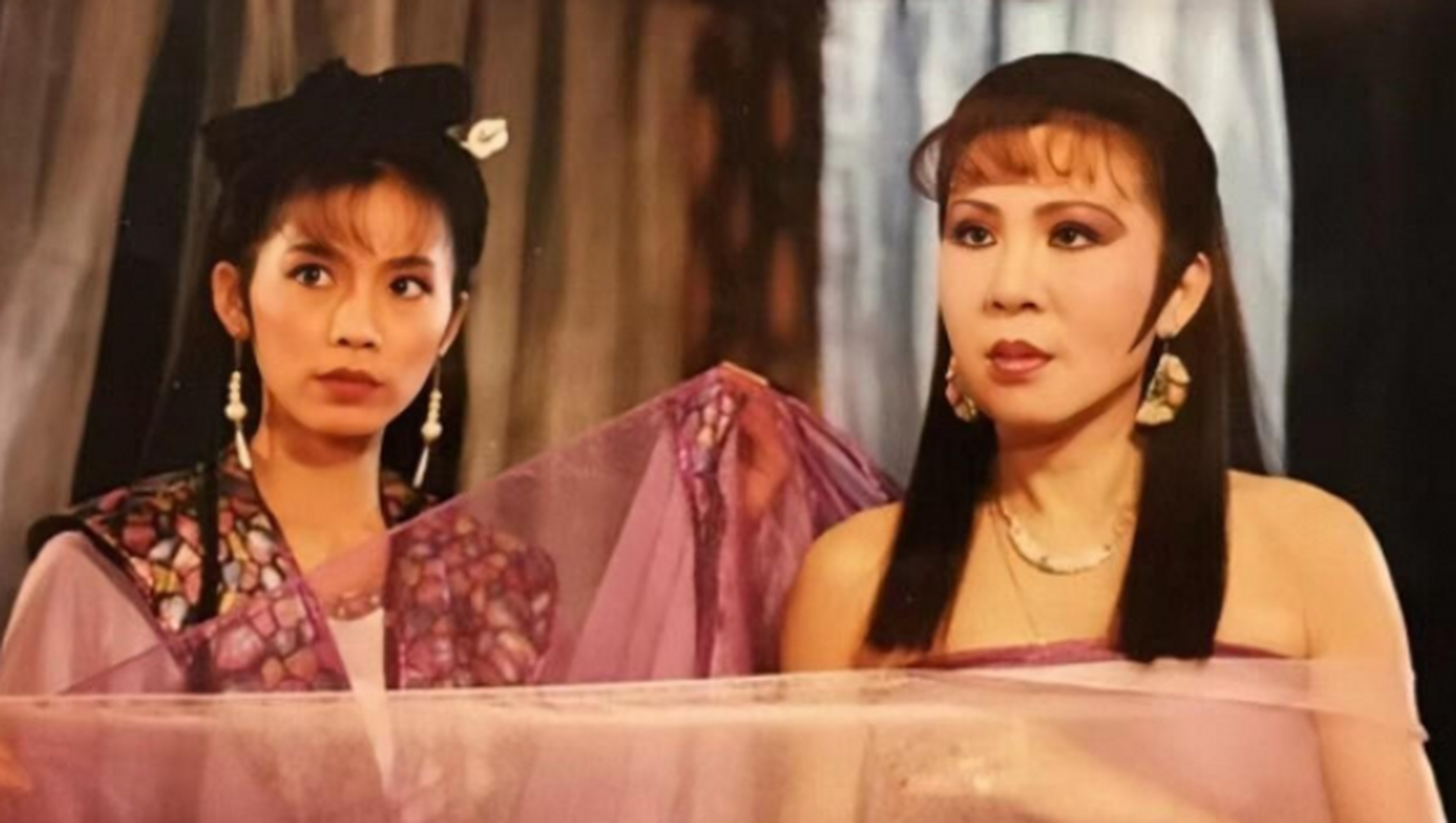 比起李倩妮,"西门大妈"杨钧钧才是富婆逐梦的天花板,富得流油的她一直