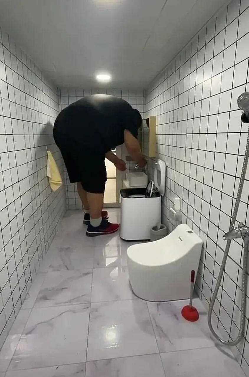 大婷小屋,花重金打造的"玩具房",也就是个视频素材拍摄地,我看广大