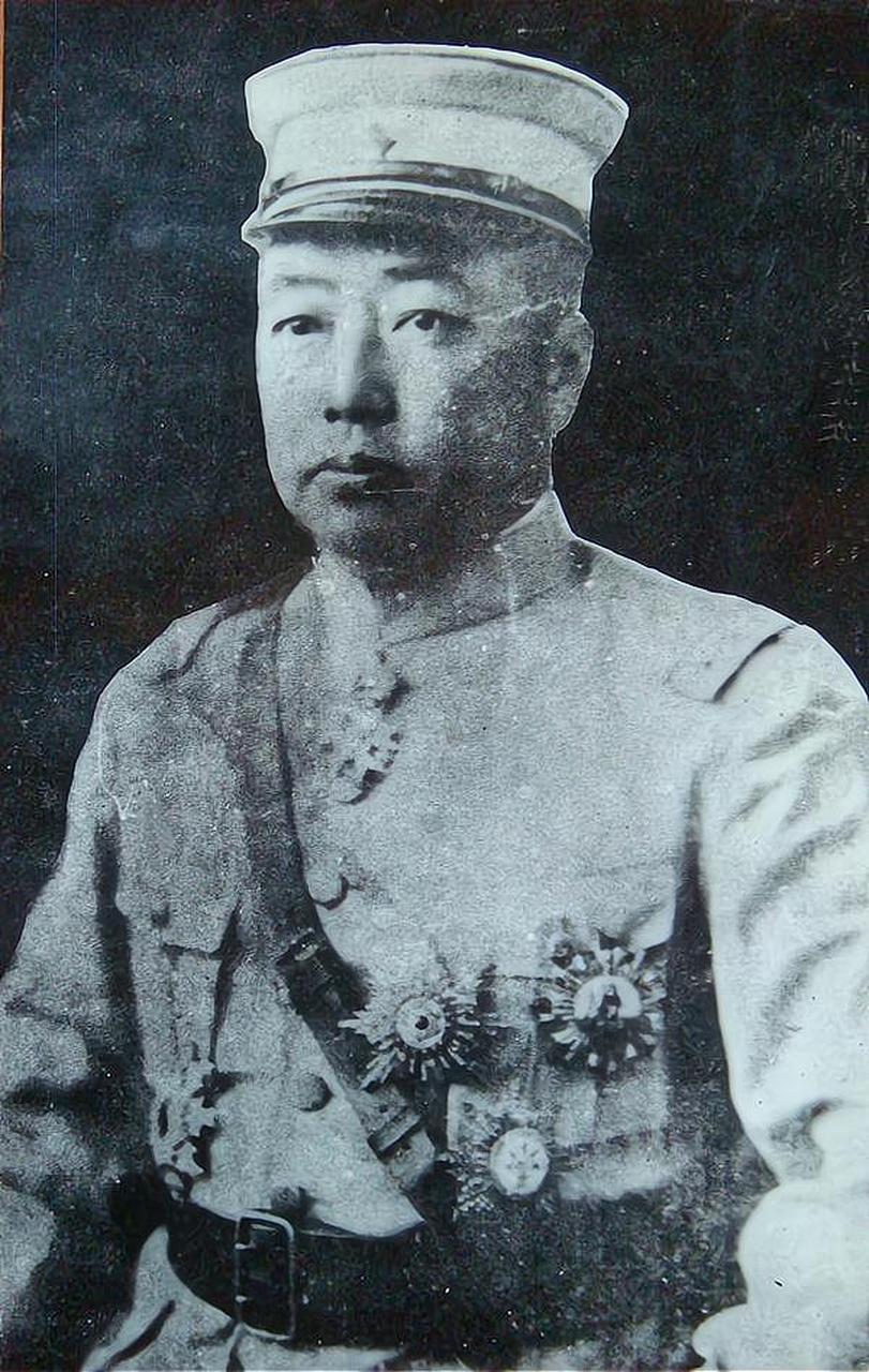 1929年,老将杨宇霆为父亲庆祝70大寿.张学良看到贺寿名单,脸色大变.