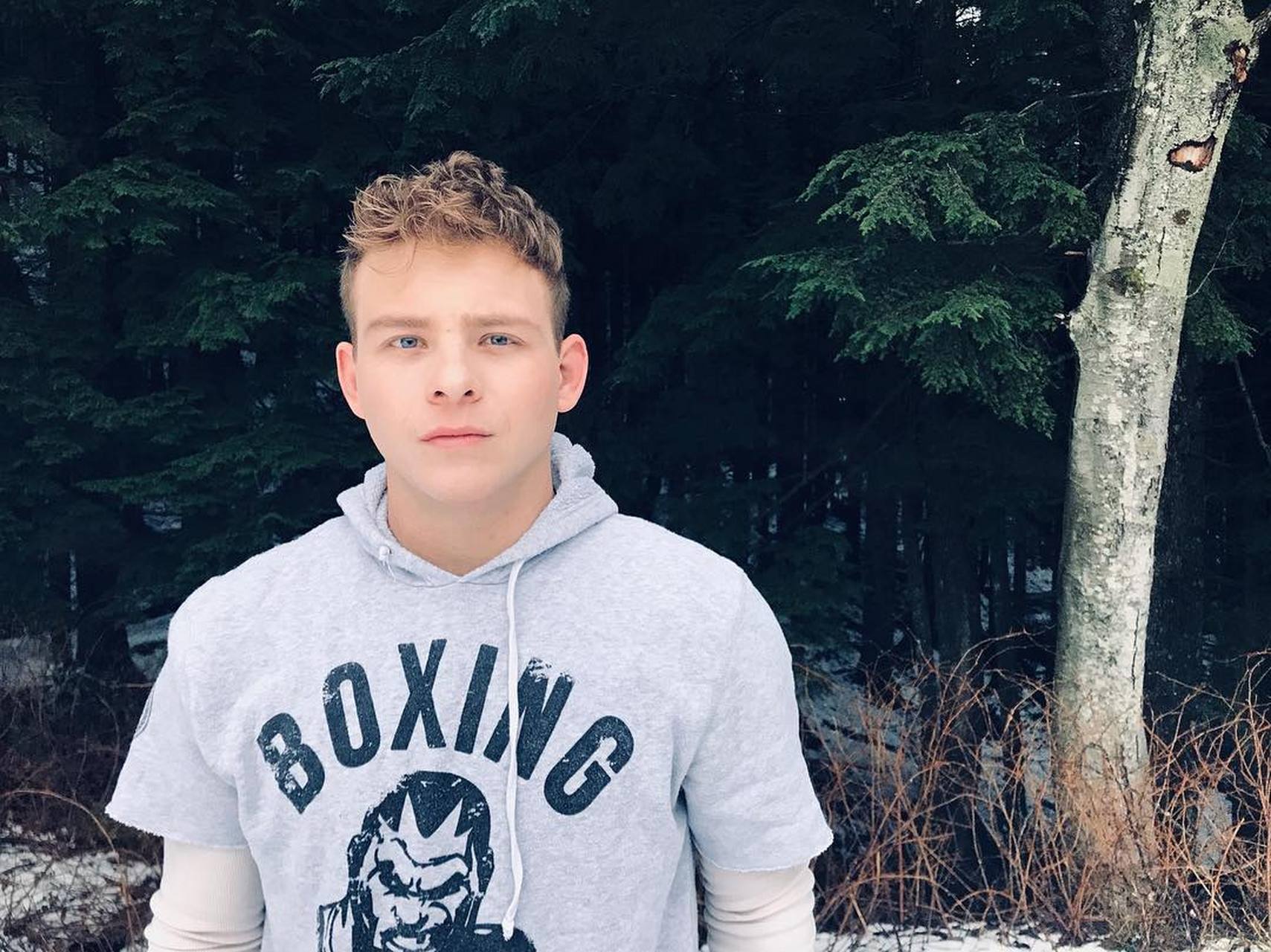 《精灵鼠小弟》里的小孩jonathan lipnicki(乔纳森·利普尼基)已经