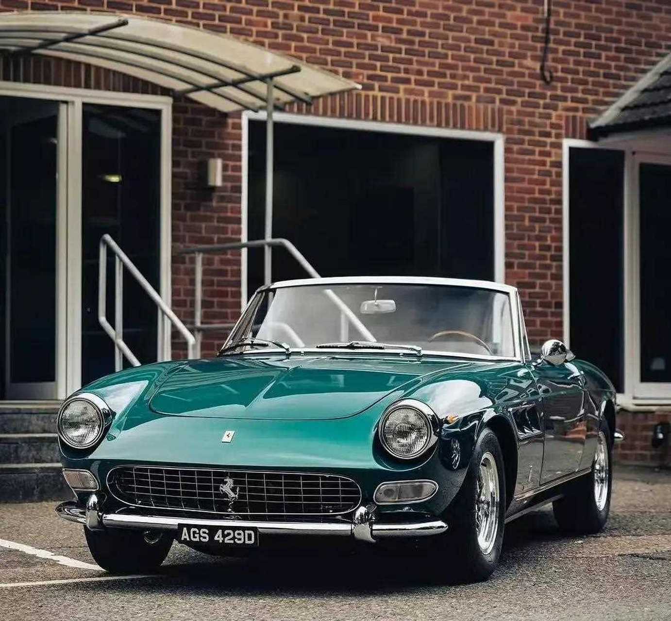 优雅 经典  六十年代法拉利经典敞篷车275gts [什么鬼]